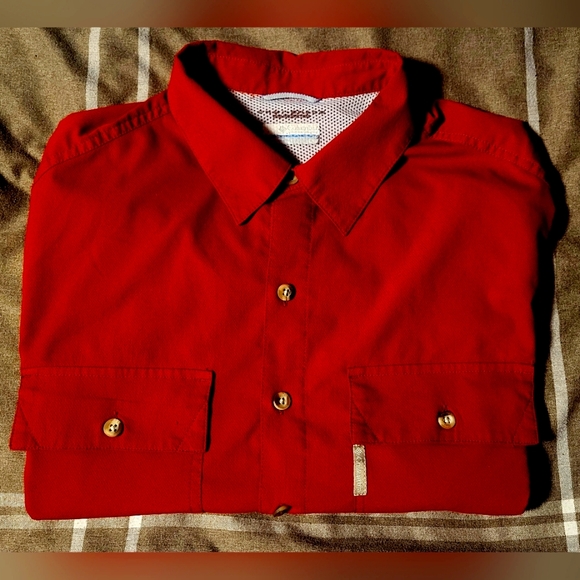 Columbia Casual Button down short sleeves Burgundy man's Large dress shirt - Picture 3 of 15